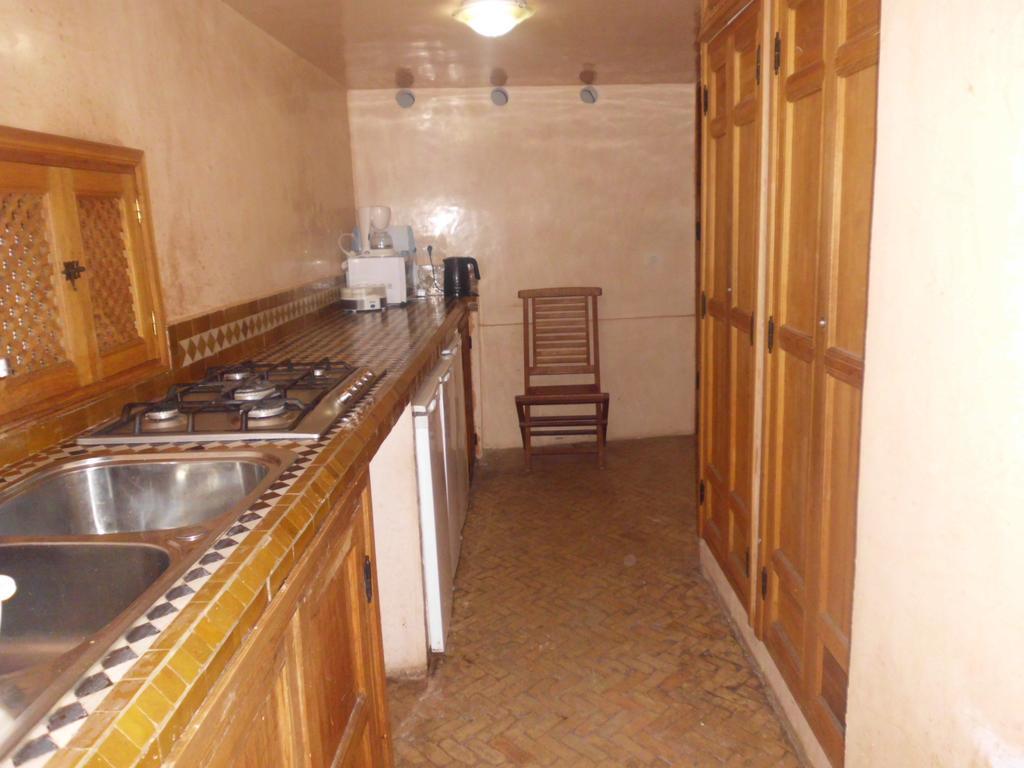 Hotel Dar Essoaoude - Fes Nejjarine Extérieur photo