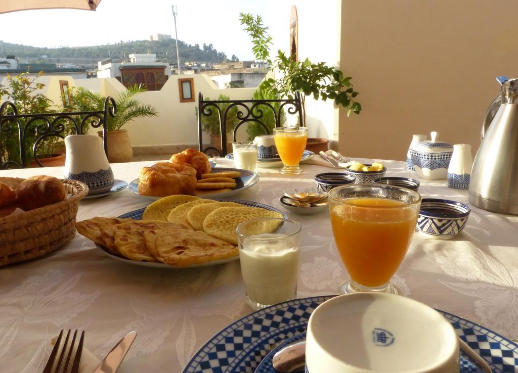 Hotel Dar Essoaoude - Fes Nejjarine Extérieur photo