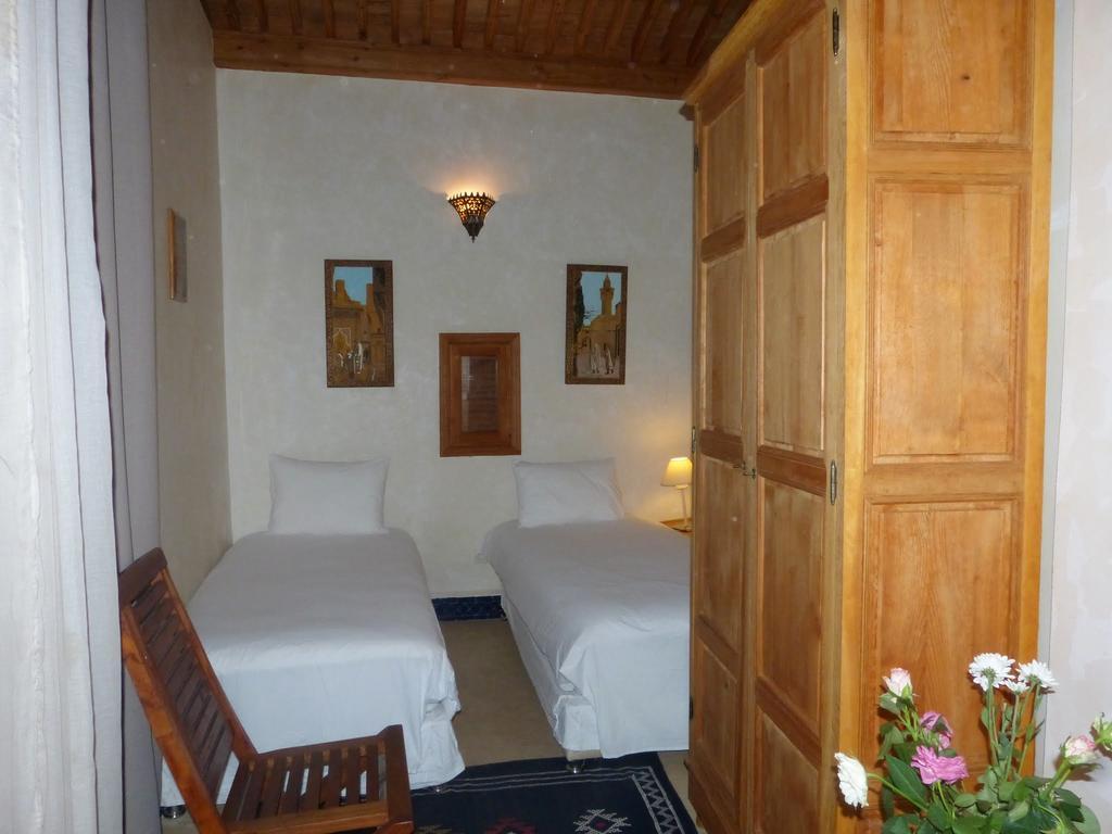 Hotel Dar Essoaoude - Fes Nejjarine Extérieur photo