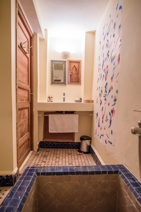 Hotel Dar Essoaoude - Fes Nejjarine Extérieur photo